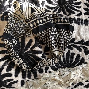 American Eagle Outfitters Accessories - Adorable headband bundle! American Eagle Outfitters Accessories - Adorable headband bundle!